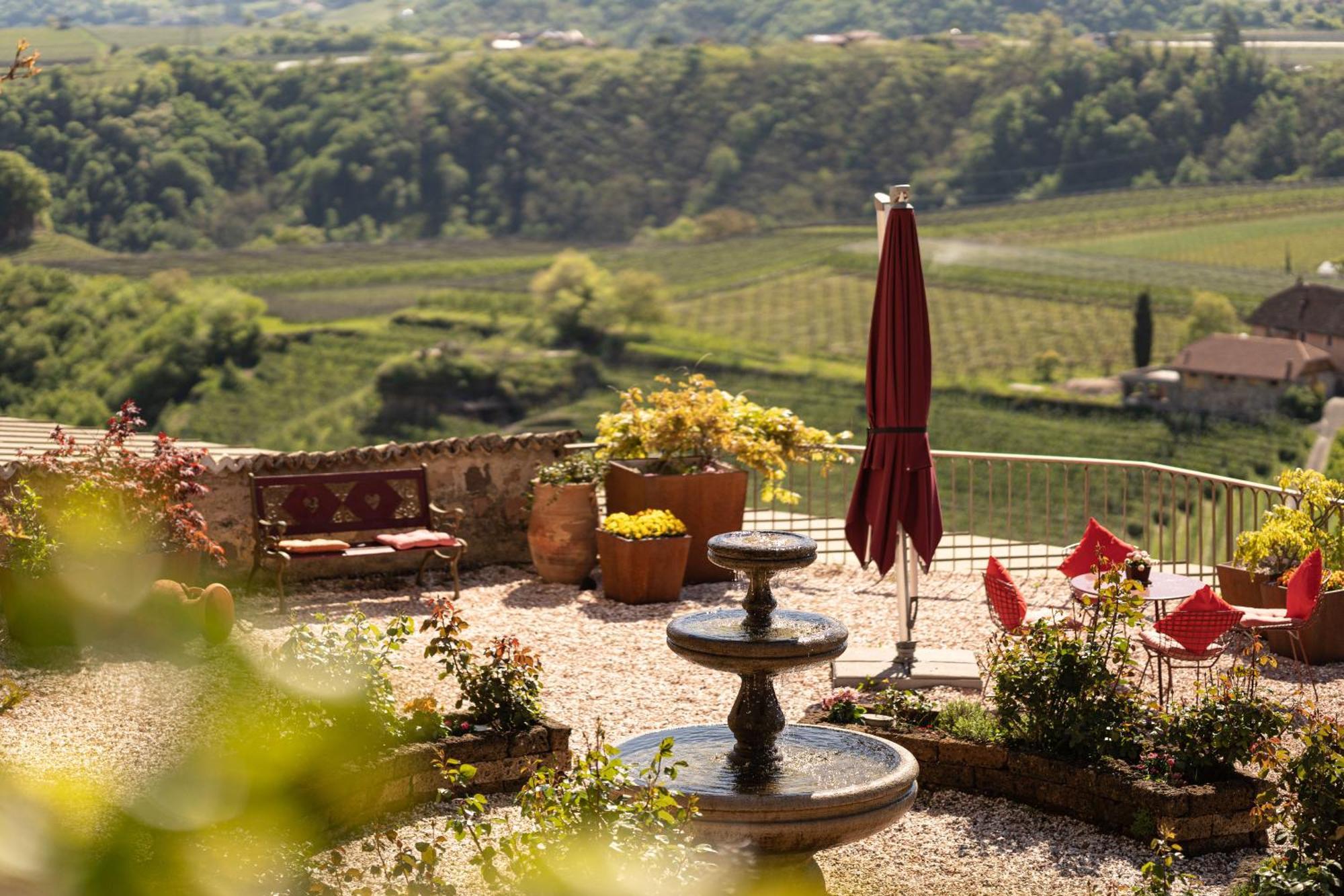 Schloss Hotel Korb Appiano Sulla Strada Del Vino Εξωτερικό φωτογραφία