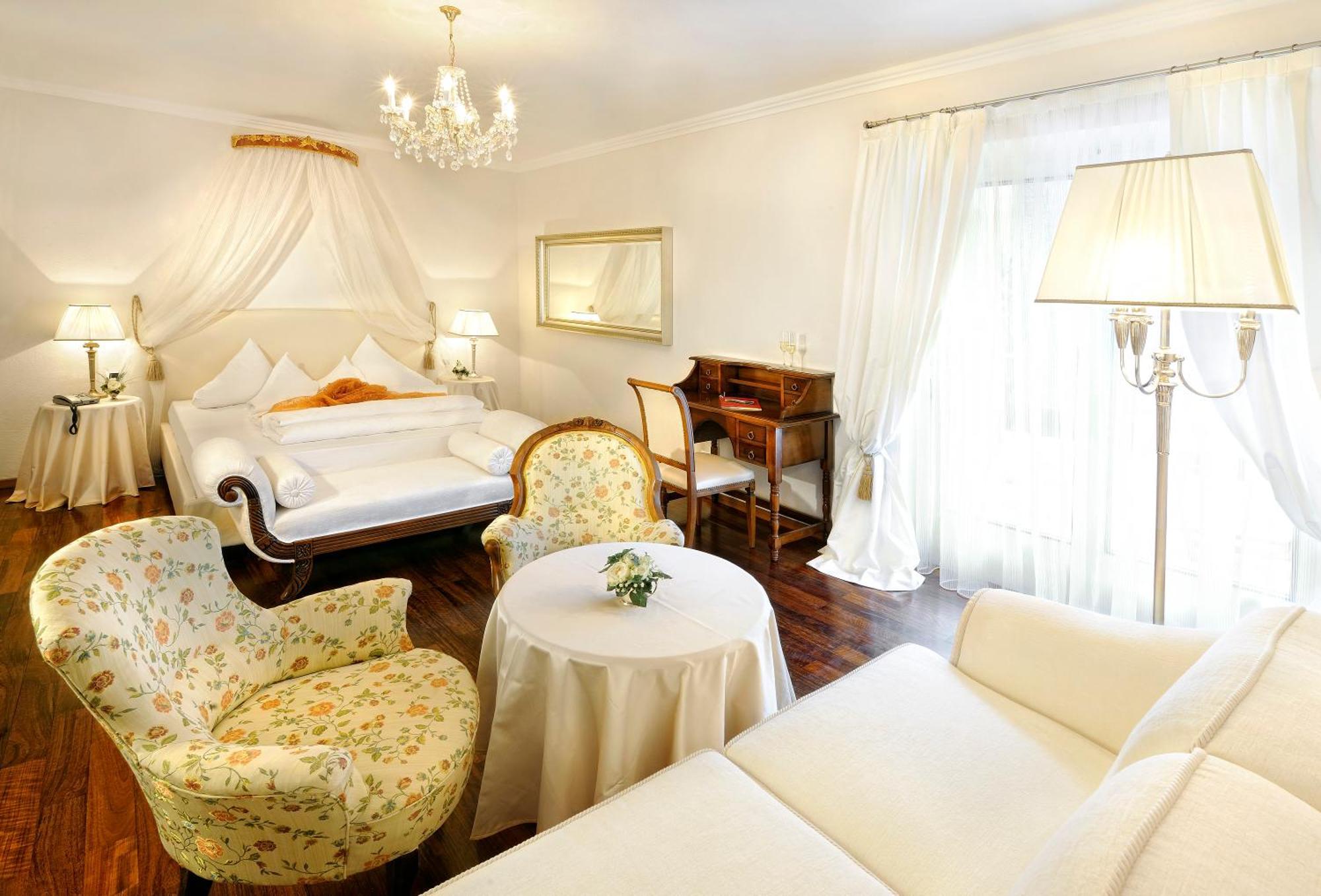 Schloss Hotel Korb Appiano Sulla Strada Del Vino Εξωτερικό φωτογραφία